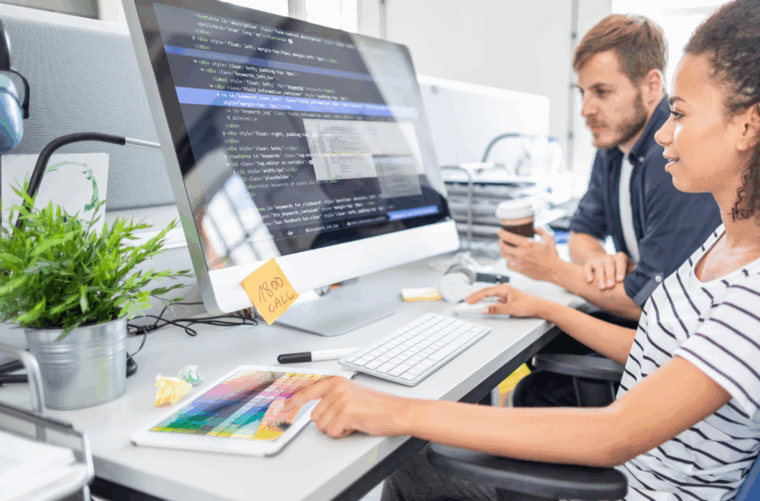 Evitando caídas: La importancia del Mantenimiento en tu Sitio Web